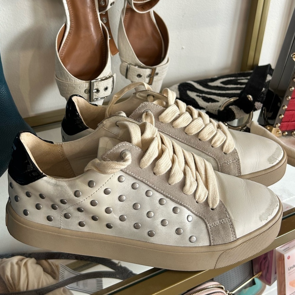 Sam Edelman Women's Esme Embellished Sneakers size 8.5 LIKE NEW - Picture 2 of 5